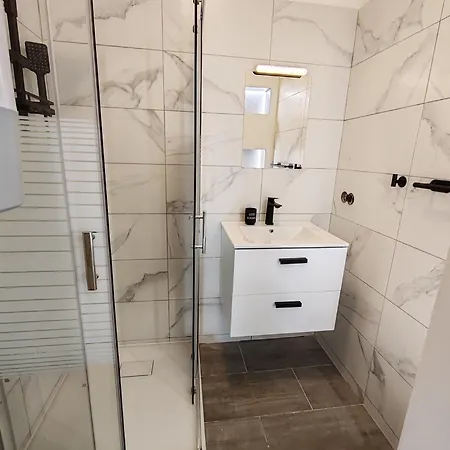 Apartman Brezinova Brno Exterior photo